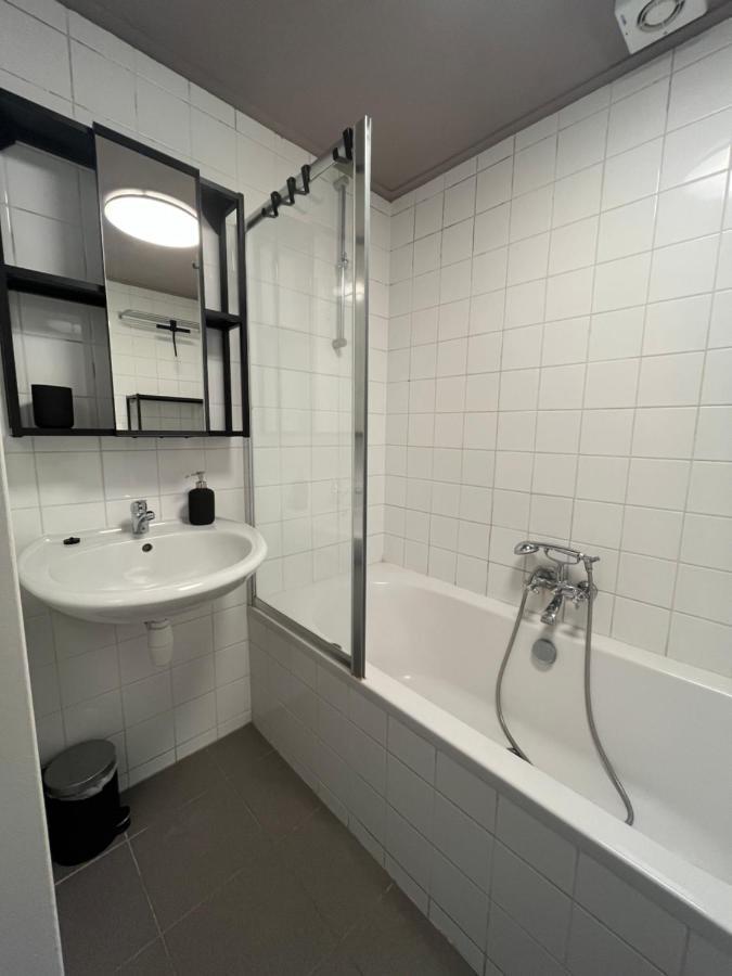 Landzicht Vakantiehuis Aan De Fluessen Elahuizen Ngoại thất bức ảnh